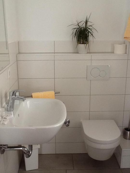 Hotel Adler Babenhausen  Δωμάτιο φωτογραφία